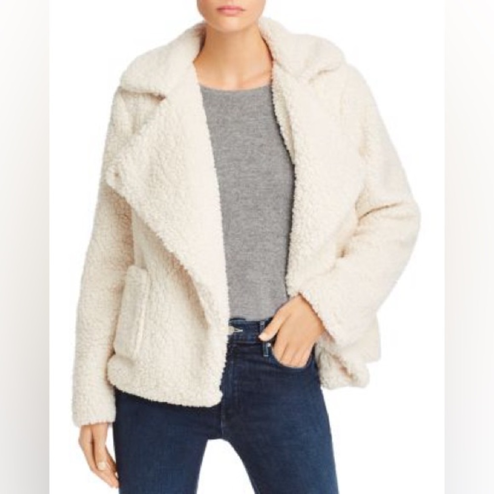 Soft Skills Sherpa Faux Fur Jacket size medium
